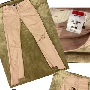 Express Distressed Jean Pink